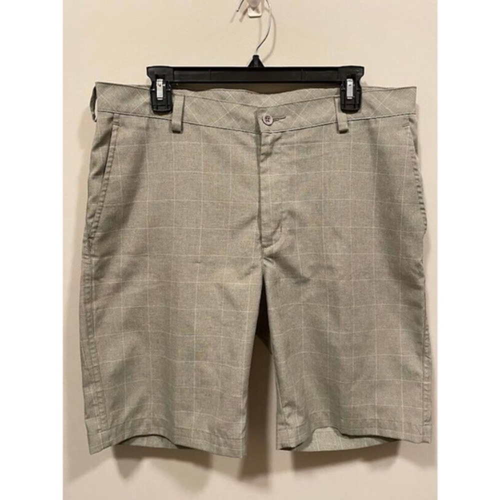 Ping‎ Shorts Men's Sz 34 Grey Windowpane Plaid Chino Performance Golf 10" inseam
